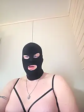 Papiercedbisex online show from April 3, 12:33 pm