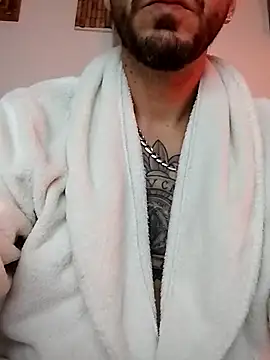 Snapshot of LoGaNfree88 chatting on November 6, 2:37 am LoGaNfree88 online show from November 6, 2:37 am