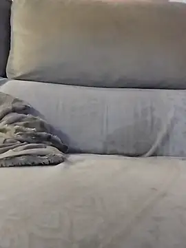 LoGaNfree88 online show from January 18, 10:57 pm