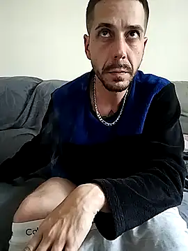 LoGaNfree88 online show from February 18, 1:11 pm