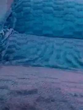 LoGaNfree88 online show from April 13, 1:09 am