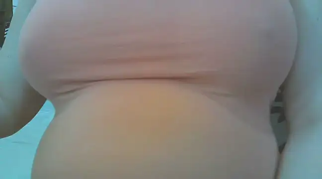 Snapshot of keepmepregnantT chatting on February 25, 11:54 am keepmepregnantT online show from February 25, 11:54 am