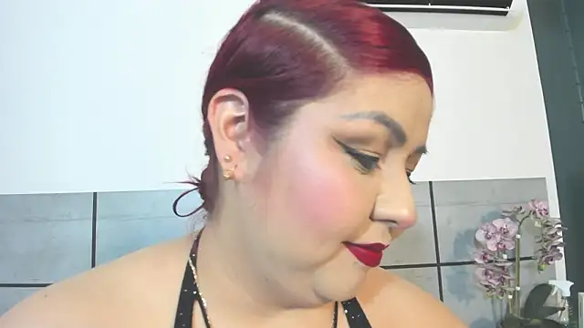 EmmaSmith2 online show from March 28, 2:45 am