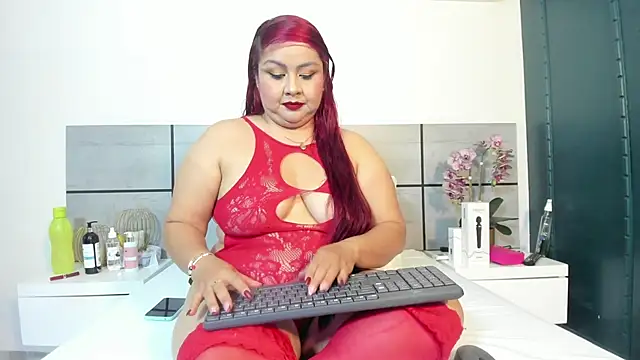 EmmaSmith2 online show from April 15, 2:50 am