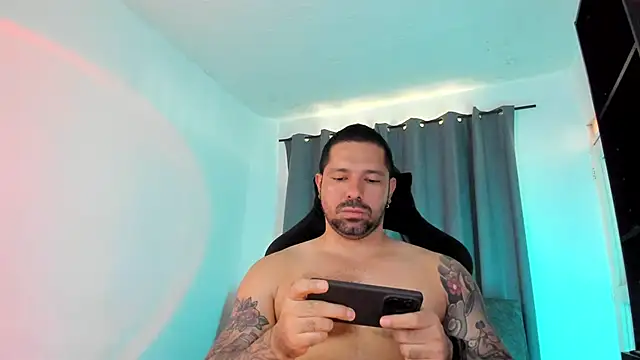 Pierre Vidal online show from May 4, 3:37 pm
