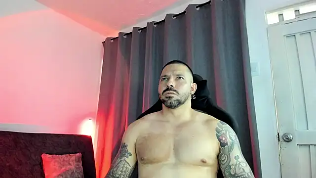 Snapshot of Pierre_Vidal chatting on July 12, 9:04 pm Pierre Vidal online show from July 12, 9:04 pm
