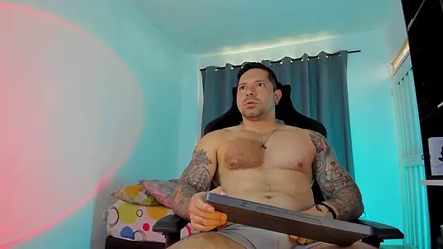 Pierre Vidal online show from January 17, 3:48 pm