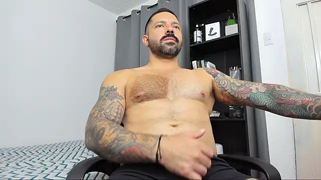 Snapshot of Pierre_Vidal chatting on March 22, 6:03 pm Pierre Vidal online show from March 22, 6:03 pm