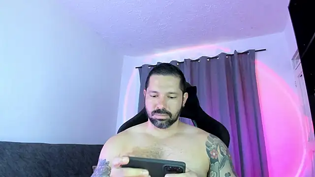 Pierre Vidal online show from May 15, 8:29 pm
