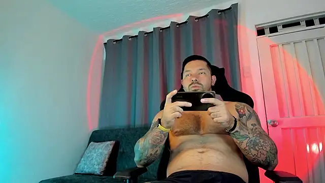 Snapshot of Pierre_Vidal chatting on September 23, 1:23 am Pierre Vidal online show from September 23, 1:23 am