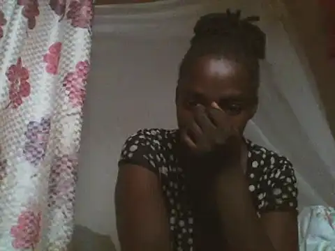 Snapshot of shape30 chatting on February 2, 5:21 am shape30 online show from February 2, 5:21 am