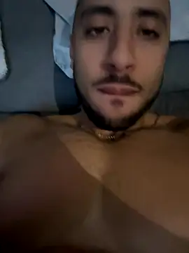 pimentfort77 online show from October 15, 10:18 pm