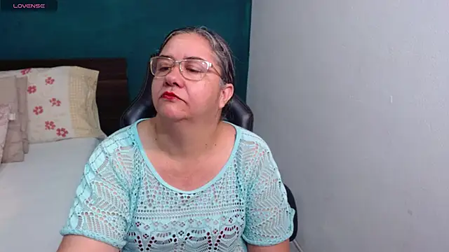 scaelettdubois online show from February 22, 1:08 am