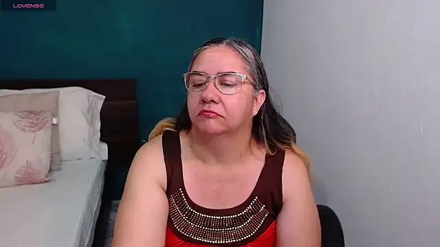 scaelettdubois online show from December 21, 9:48 pm