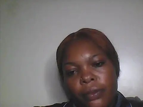 Naughty Laurah online show from November 29, 12:16 pm
