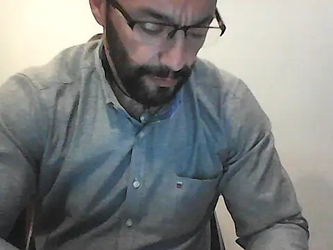 Kalel17073 online show from June 10, 7:15 pm