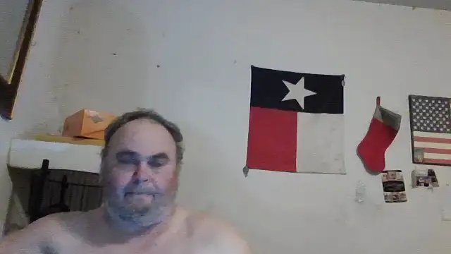 Snapshot of jamestexas chatting on December 4, 3:44 pm jamestexas online show from December 4, 3:44 pm