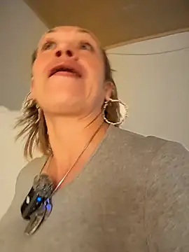 sexymarilyncolombia online show from March 4, 2:58 pm