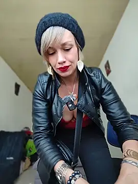 sexymarilyncolombia online show from March 13, 2:44 pm