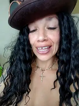 Snapshot of sexymarilyncolombia chatting on March 3, 4:26 pm sexymarilyncolombia online show from March 3, 4:26 pm