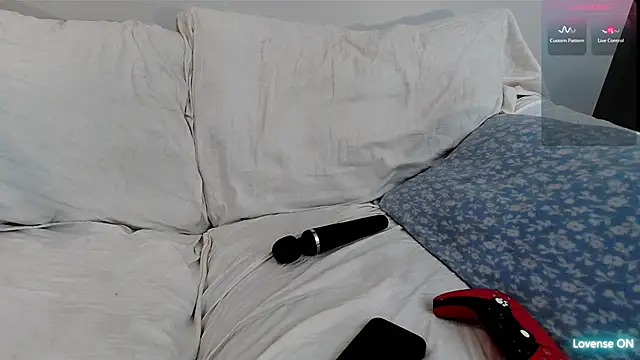 EmoDream1998 online show from February 24, 11:38 pm