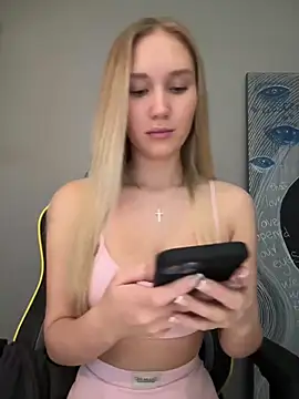 MariaTull online show from January 8, 6:52 pm