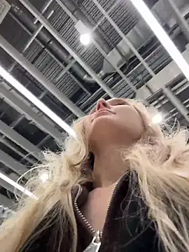 MariaTull online show from October 29, 1:54 pm