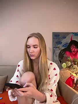 Snapshot of MariaTull chatting on February 12, 1:16 am MariaTull online show from February 12, 1:16 am