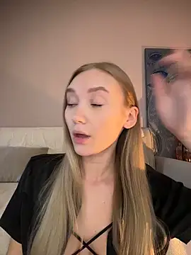 MariaTull online show from October 21, 1:10 pm