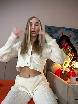 Snapshot of MariaTull chatting on February 1, 6:28 pm MariaTull online show from February 1, 6:28 pm