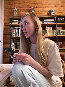 MariaTull online show from March 15, 2:13 pm