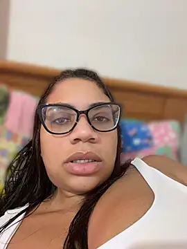 Snapshot of morenadabuceta chatting on June 15, 12:16 pm morenadabuceta online show from June 15, 12:16 pm