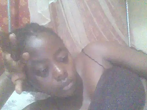 Snapshot of sexygrace1 chatting on February 3, 3:15 am sexygrace1 online show from February 3, 3:15 am