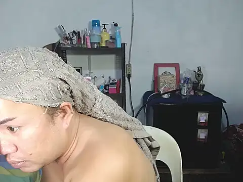 Bigdirtynipples online show from December 19, 12:40 pm