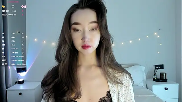 Snapshot of _luna_022 chatting on September 29, 4:19 am luna 022 online show from September 29, 4:19 am
