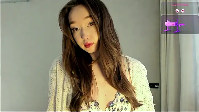 Snapshot of _luna_022 chatting on February 21, 6:04 am luna 022 online show from February 21, 6:04 am