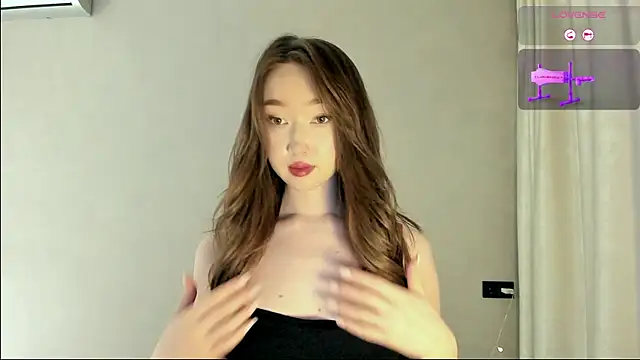 Snapshot of _luna_022 chatting on February 23, 12:17 pm luna 022 online show from February 23, 12:17 pm