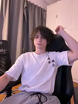 SasukeUhchiaa online show from June 2, 10:59 am