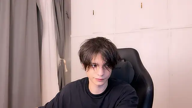 SasukeUhchiaa online show from March 24, 3:28 am