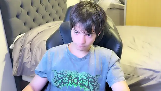 SasukeUhchiaa online show from February 26, 1:11 pm