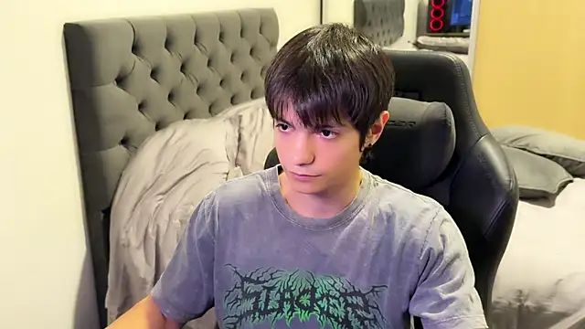 SasukeUhchiaa online show from February 25, 6:14 am