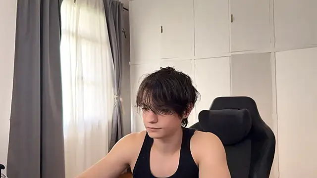 SasukeUhchiaa online show from March 20, 6:09 pm