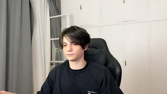 SasukeUhchiaa online show from March 25, 2:01 am