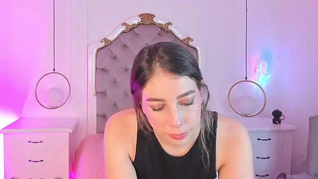 Snapshot of Meredit_Lane chatting on September 12, 7:24 pm Meredit Lane online show from September 12, 7:24 pm
