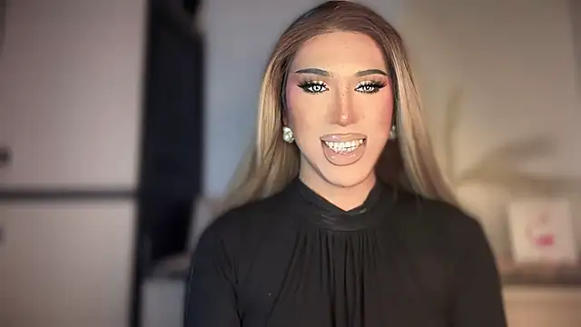 Ts glamxxxx online show from December 17, 1:54 am