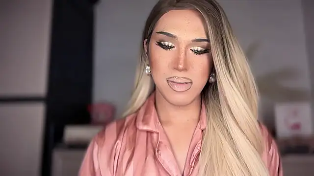 Ts glamxxxx online show from January 7, 1:43 am