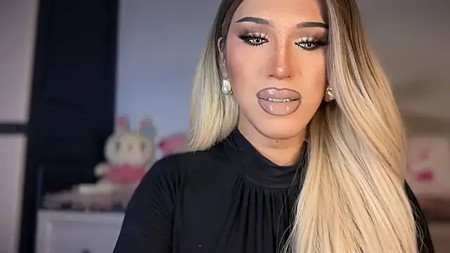 Ts glamxxxx online show from January 15, 1:09 am