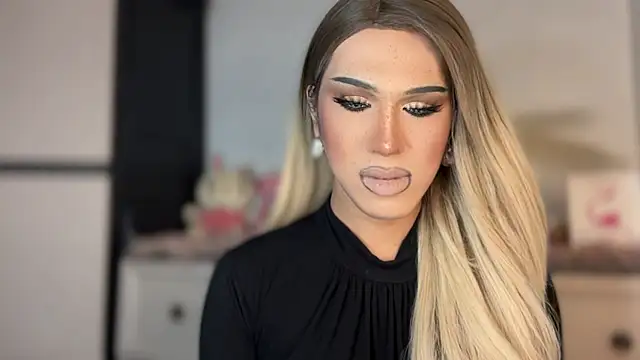 Ts glamxxxx online show from February 13, 12:32 am