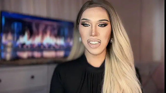 Ts glamxxxx online show from April 2, 1:35 am