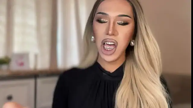 Ts glamxxxx online show from March 13, 1:43 am